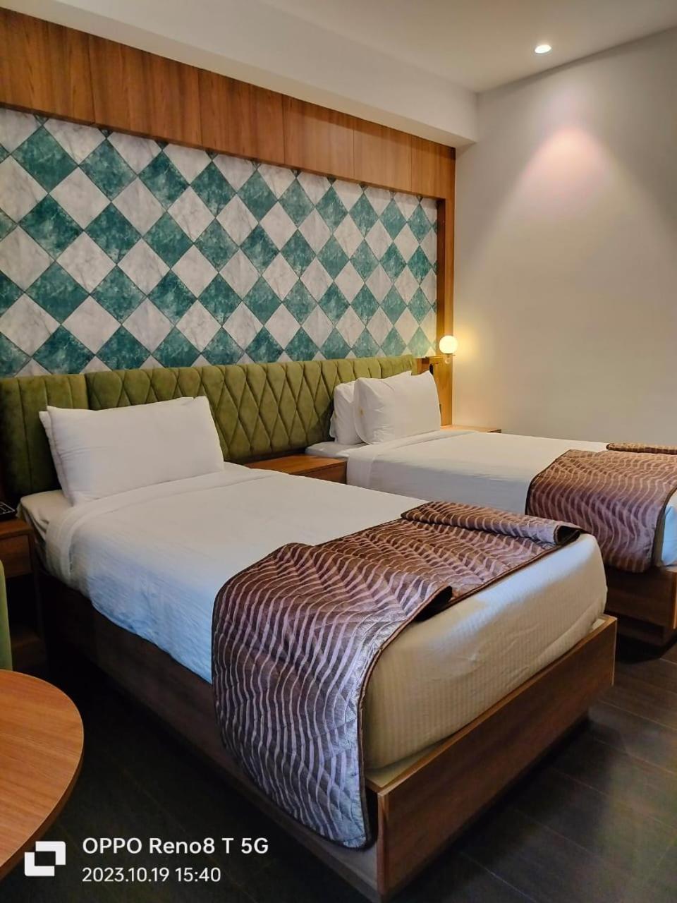 Mandarin Sky Otel Kannur Dış mekan fotoğraf