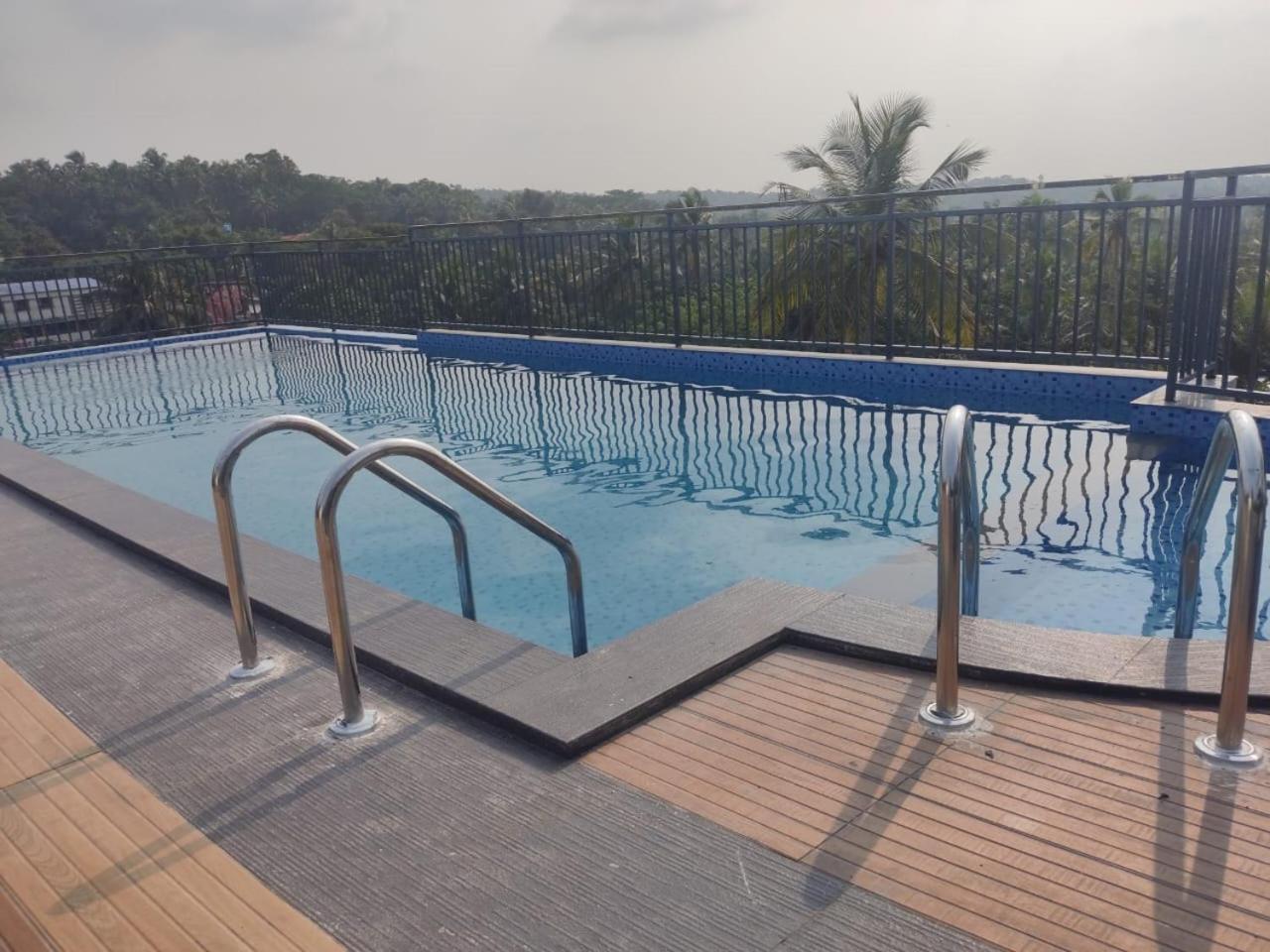 Mandarin Sky Otel Kannur Dış mekan fotoğraf